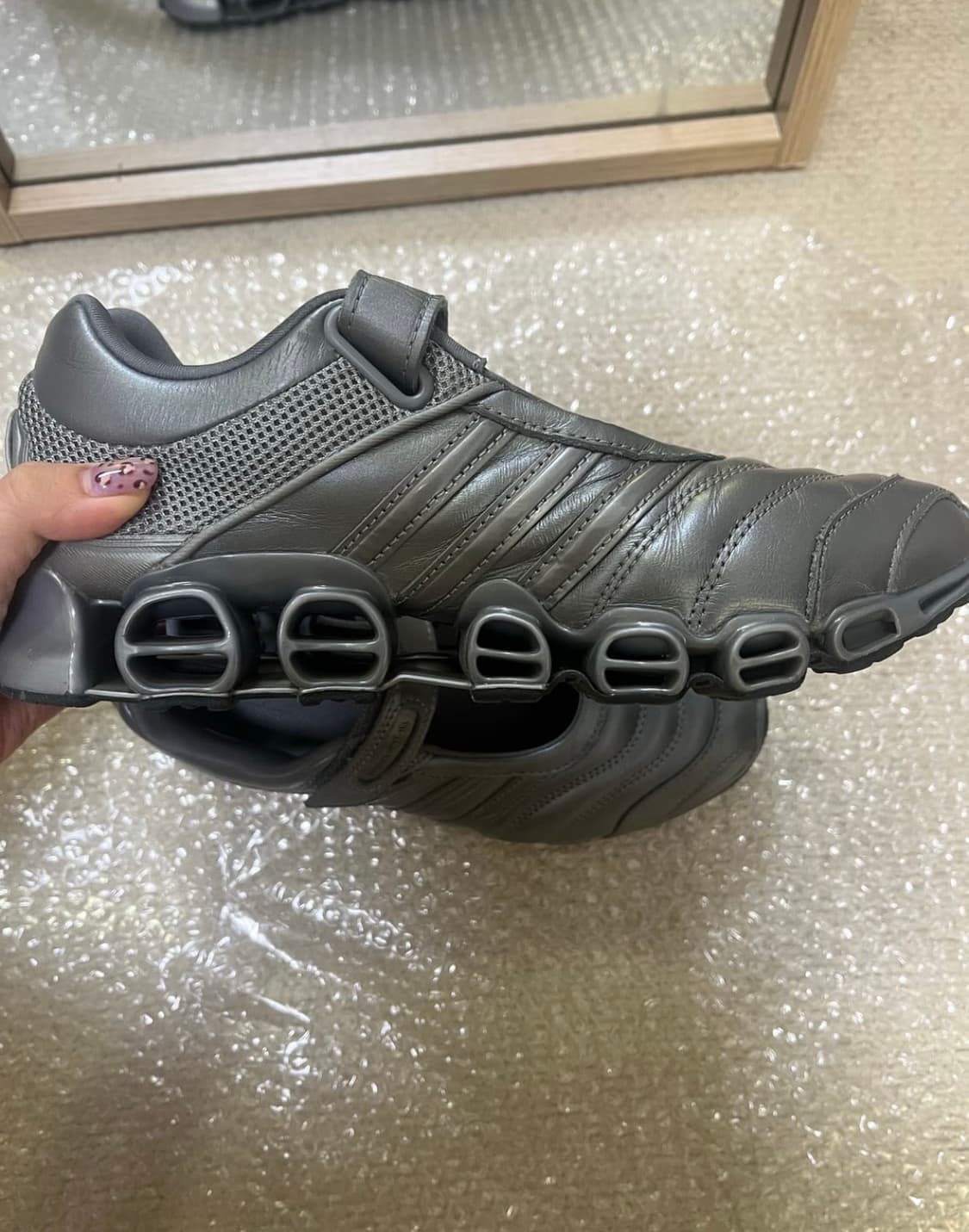 아디다스 타끄와 빈트 245 상품이미지2
