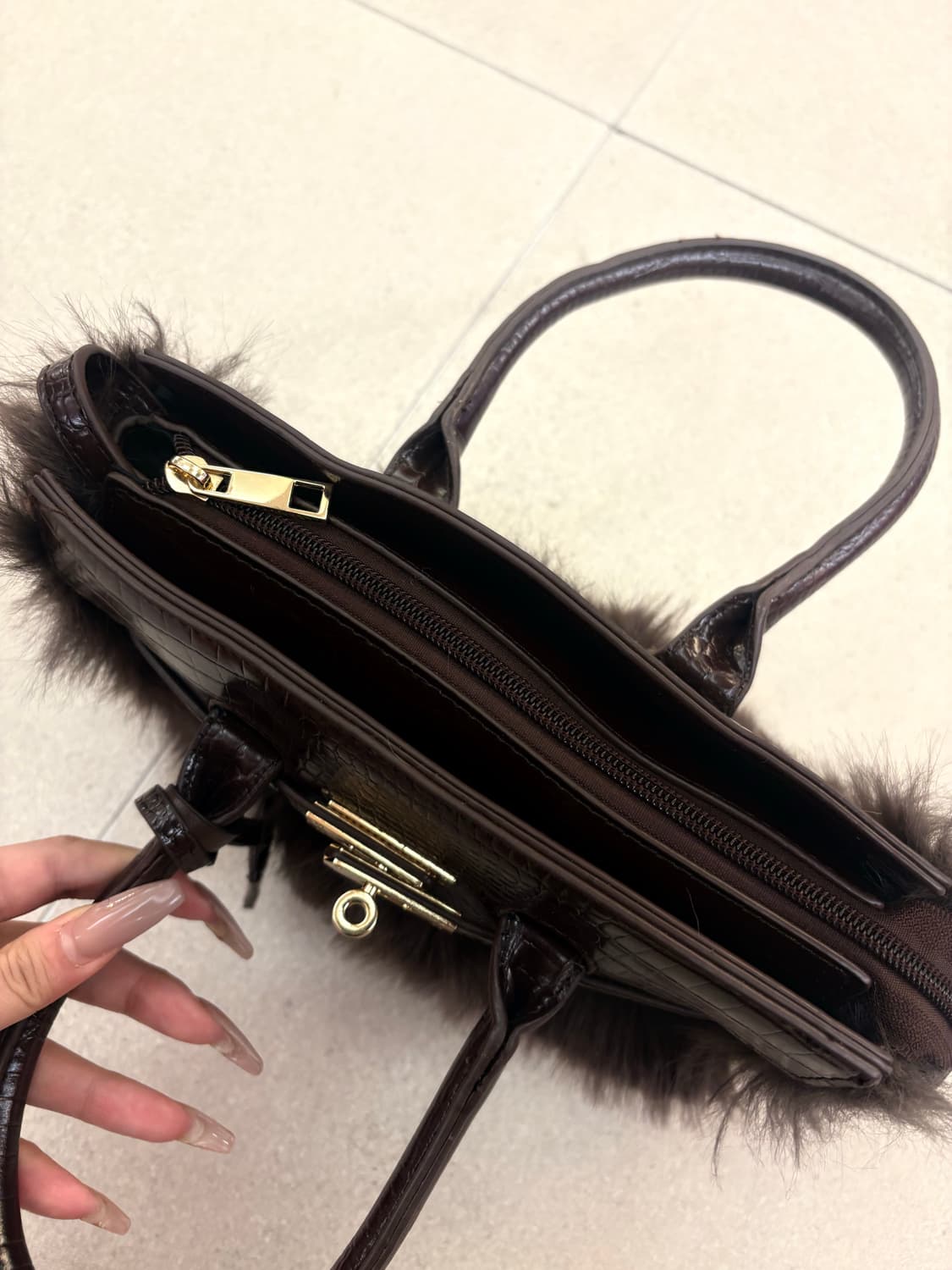 브라운 퍼 숄더백 상품이미지6