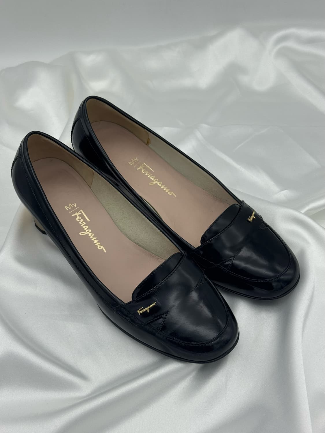 페라가모 에나멜 구두 상품이미지2