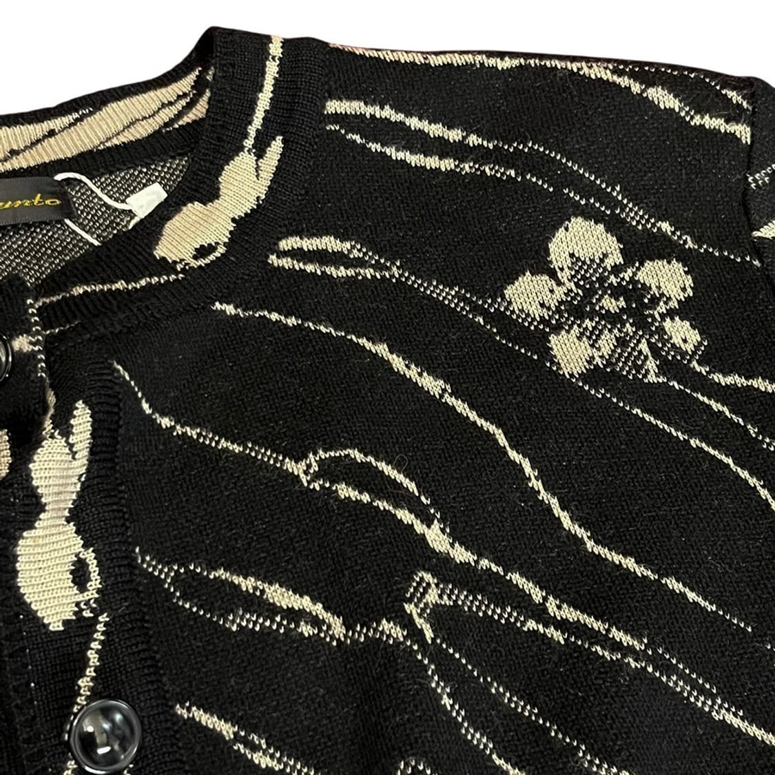 PATTERNED CARDIGAN 상품이미지2