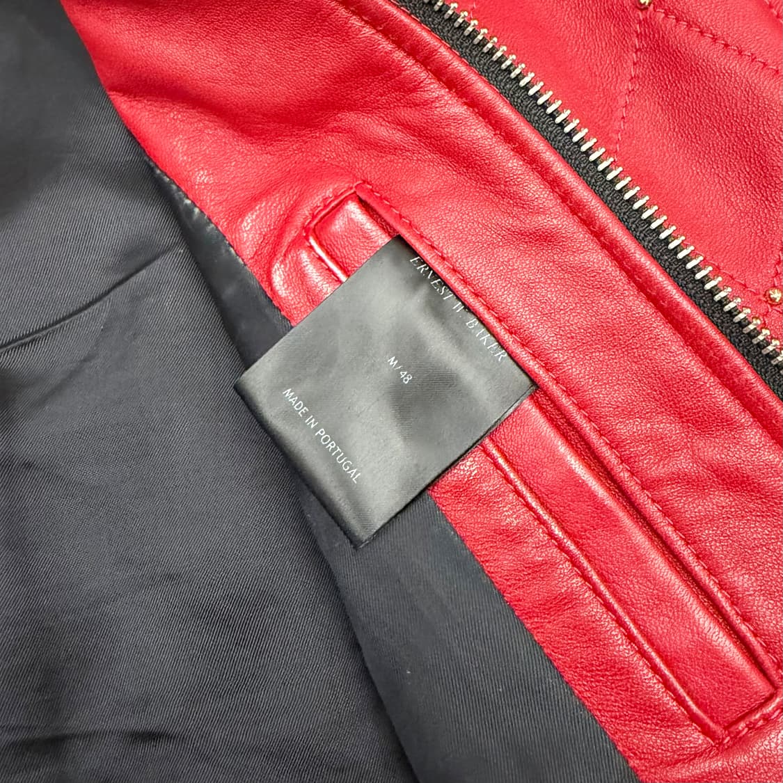 어네스트 더블유 베이커 퀼팅 스터드 레더 봄버 상품이미지3