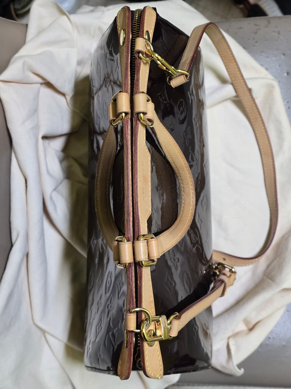 루이비통 베르니 브레아 MM 버건디 상품이미지6