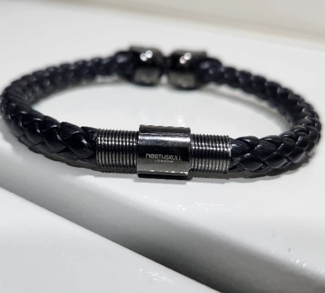 알렉산더 맥퀸 Alexander McQueen 스컬 레더 팔찌 상품이미지4