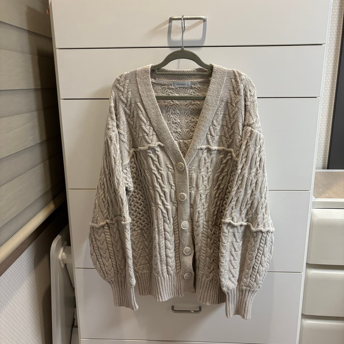 PAGEBOY 오버핏 꽈배기 포근 짜임 면 가디건 상품이미지1
