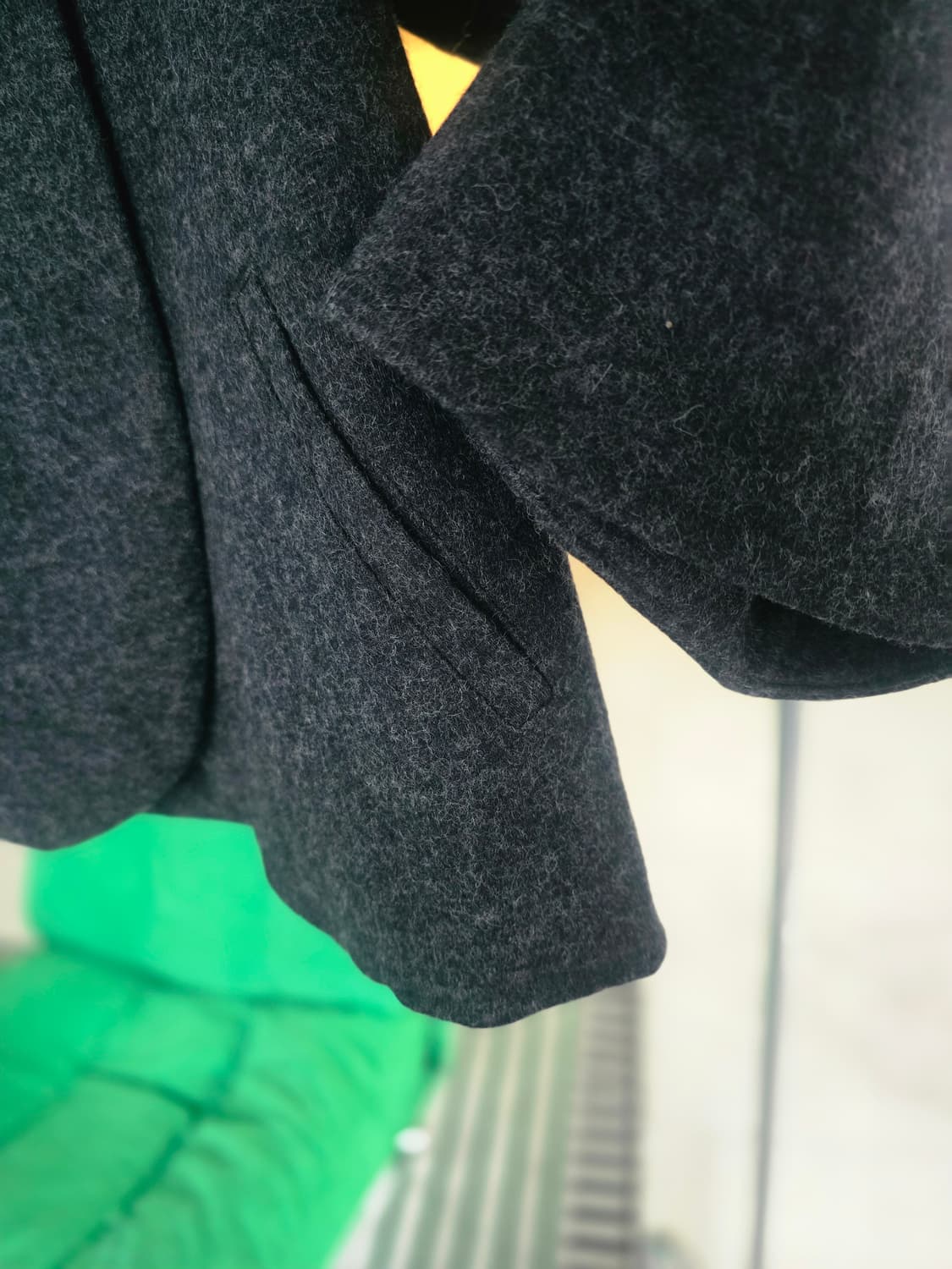 케이프 코트 차콜 상품이미지2