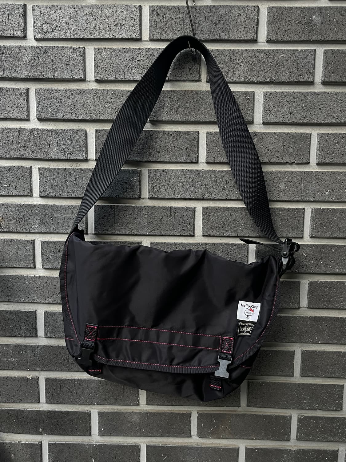 Porter x Hello Kitty 포터x헬로키티 크로스백 상품이미지1