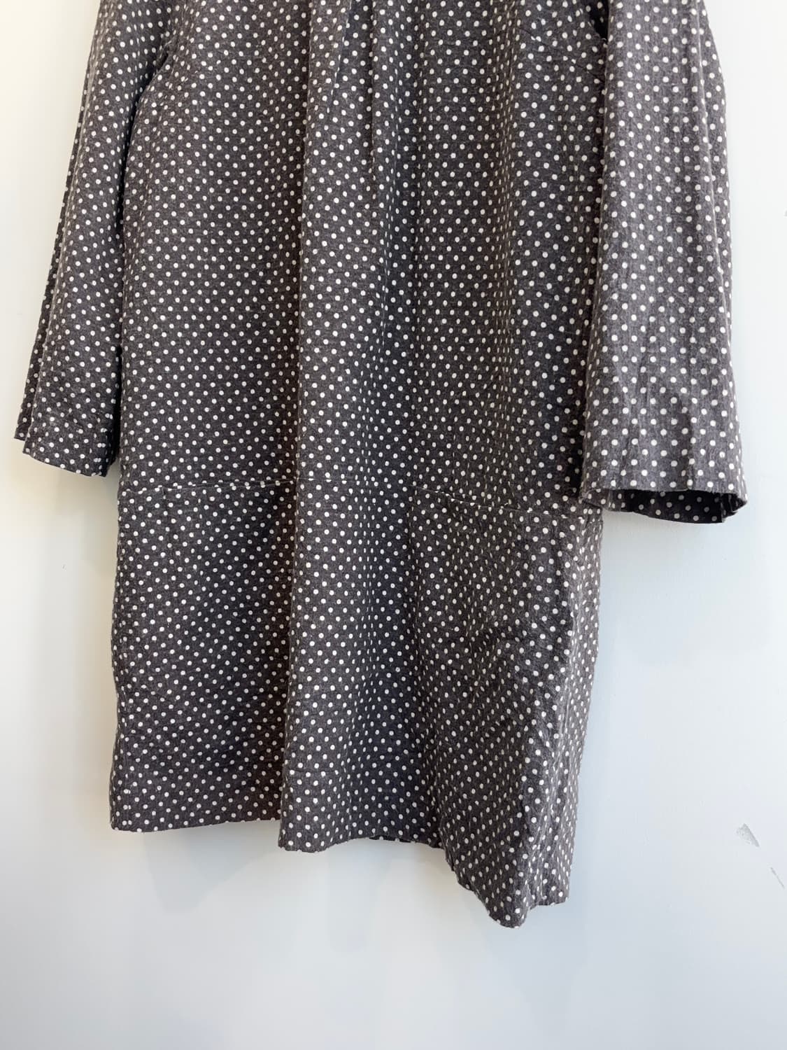 muji europe 애쉬베이지 땡땡이 레이어드 롱 블라우스 상품이미지3