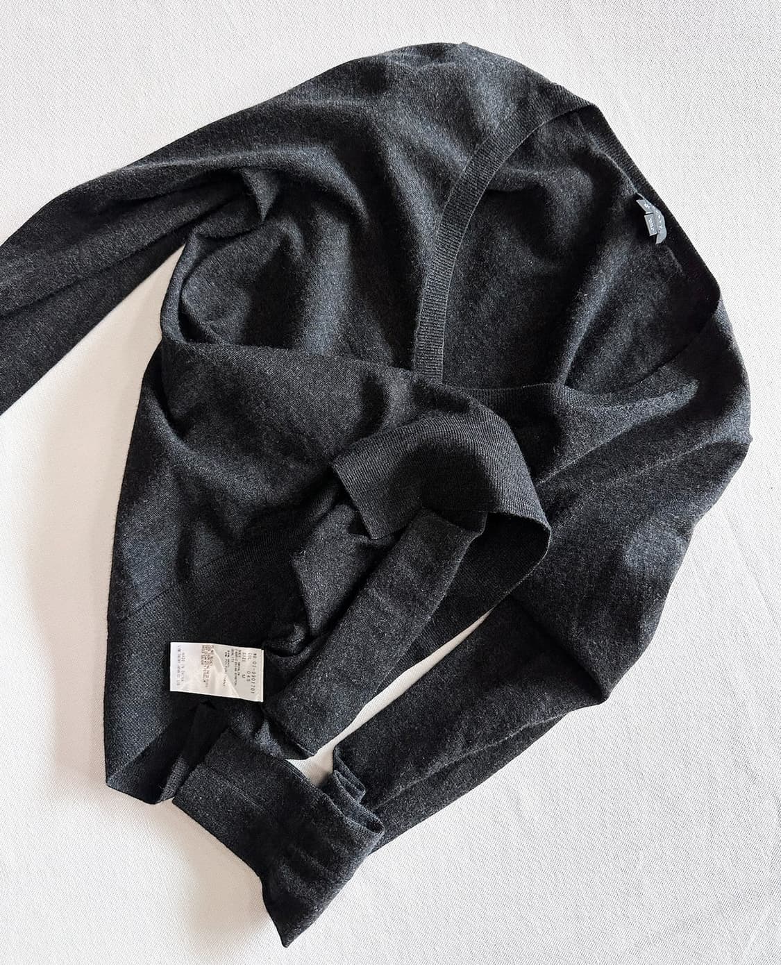 THEORY v-neck knit 상품이미지10