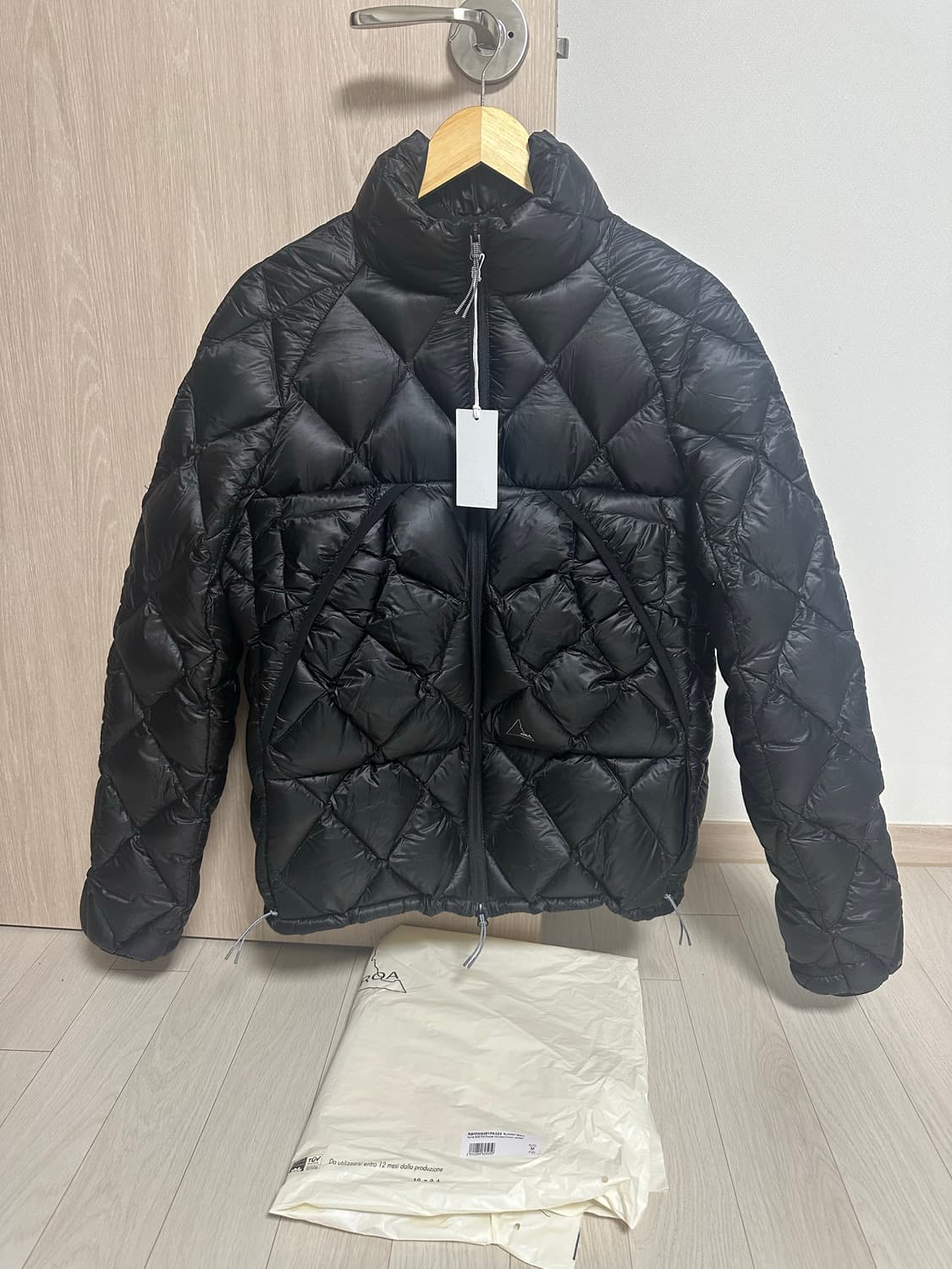 새제품) ROA NUNA M 로아 누나 미듐 블랙 상품이미지1