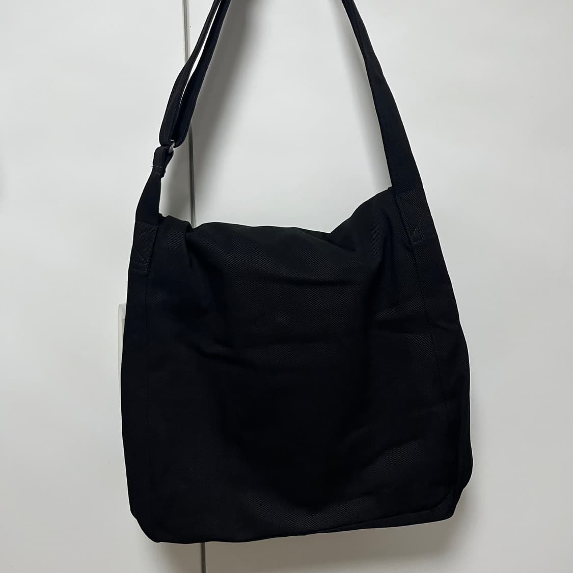 아워레가시 25fw 슬링백/블랙 상품이미지2