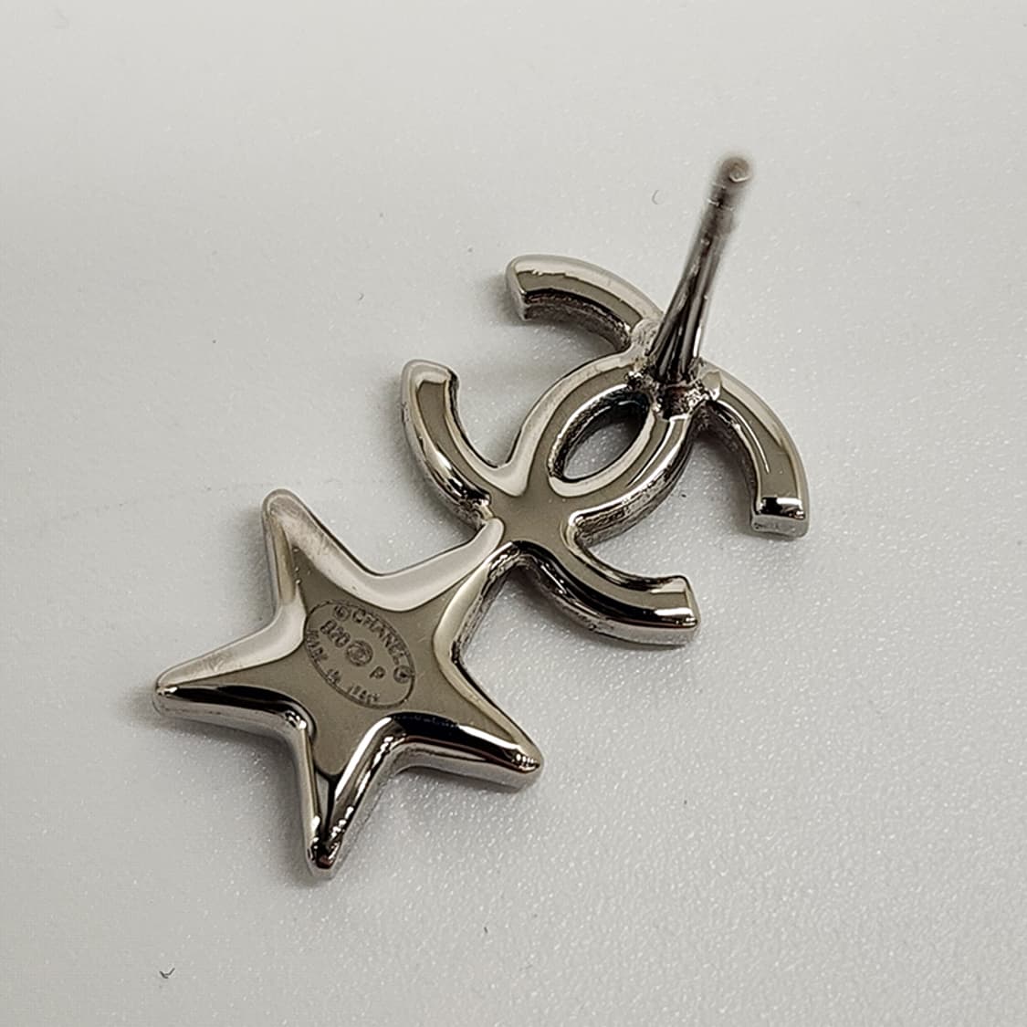 샤넬 스타 CC 로고 크리스탈 이어링
 상품이미지3