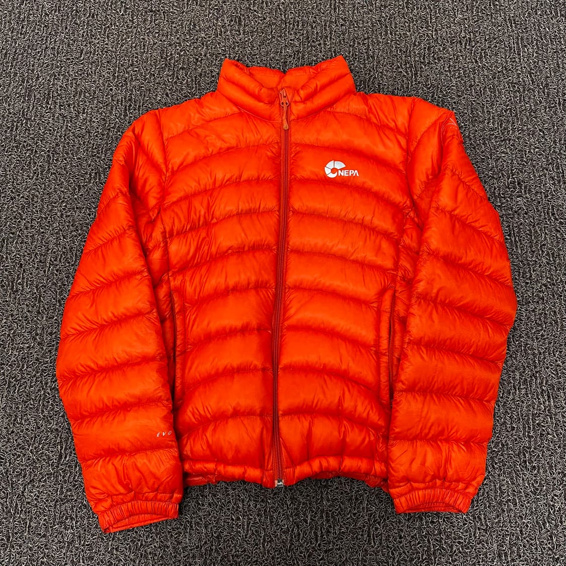 NEPA 네파 여성 경량 구스다운 패딩 95(M) 상품이미지1