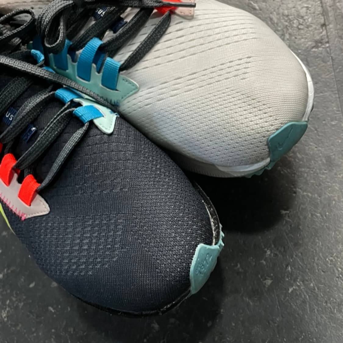 255 나이키 에어 줌 페가수스 38 리미티드 에디션 런닝화 상품이미지7