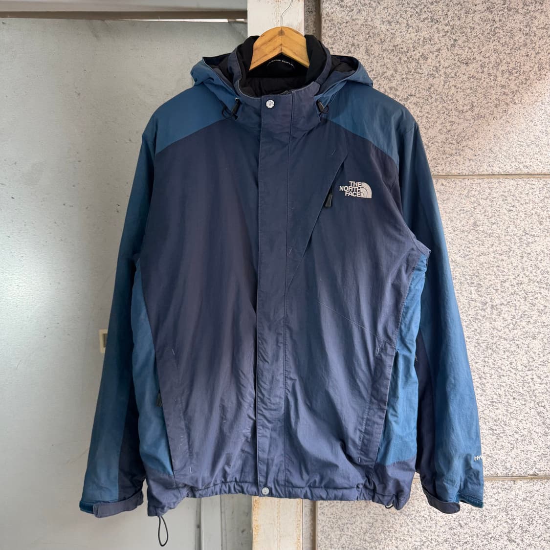 노스페이스 북미 하이벤트 경량 패디드 바람막이 상품이미지2