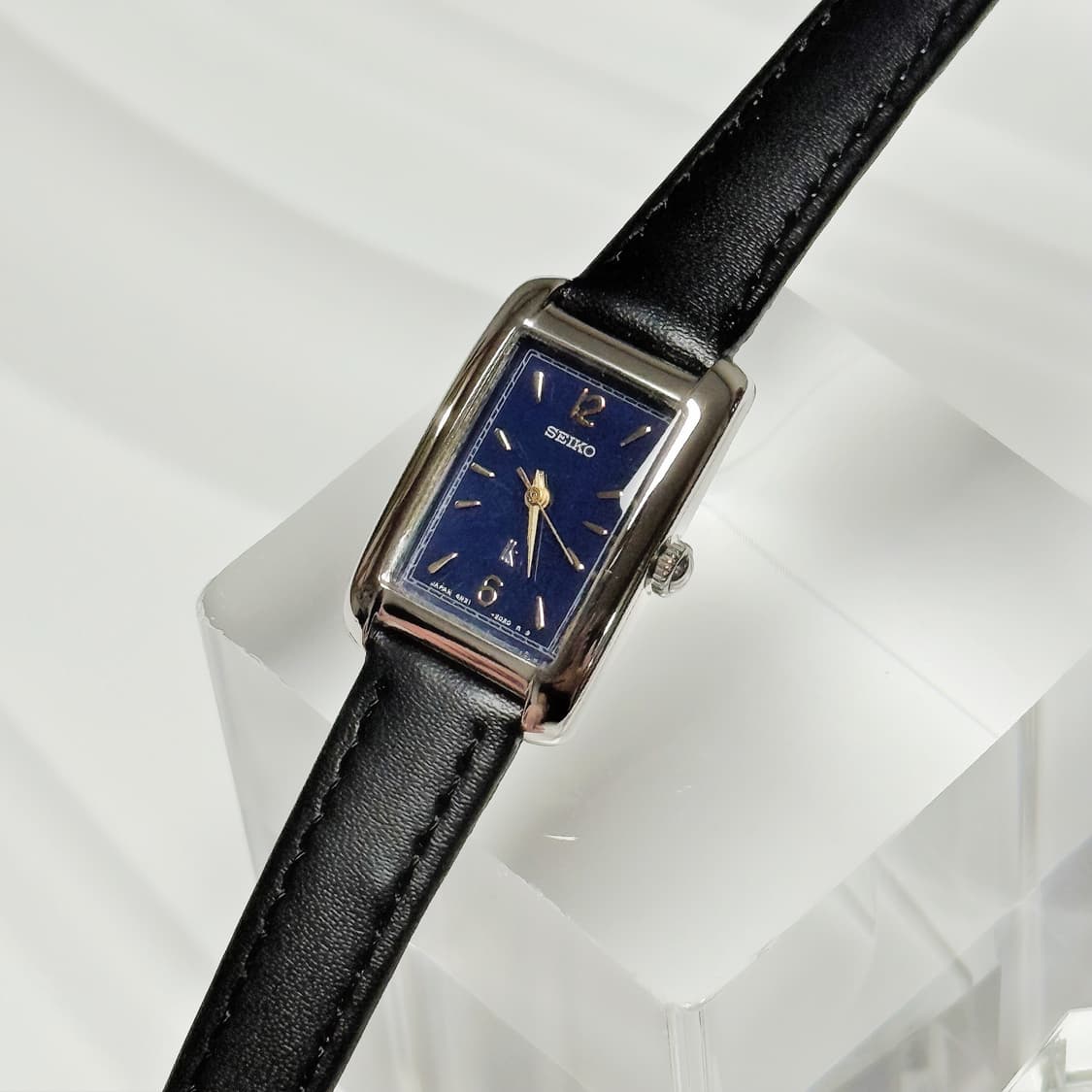 90s 빈티지 세이코 루키아 네이비 청판 렉탱글 스퀘어 워치 상품이미지5