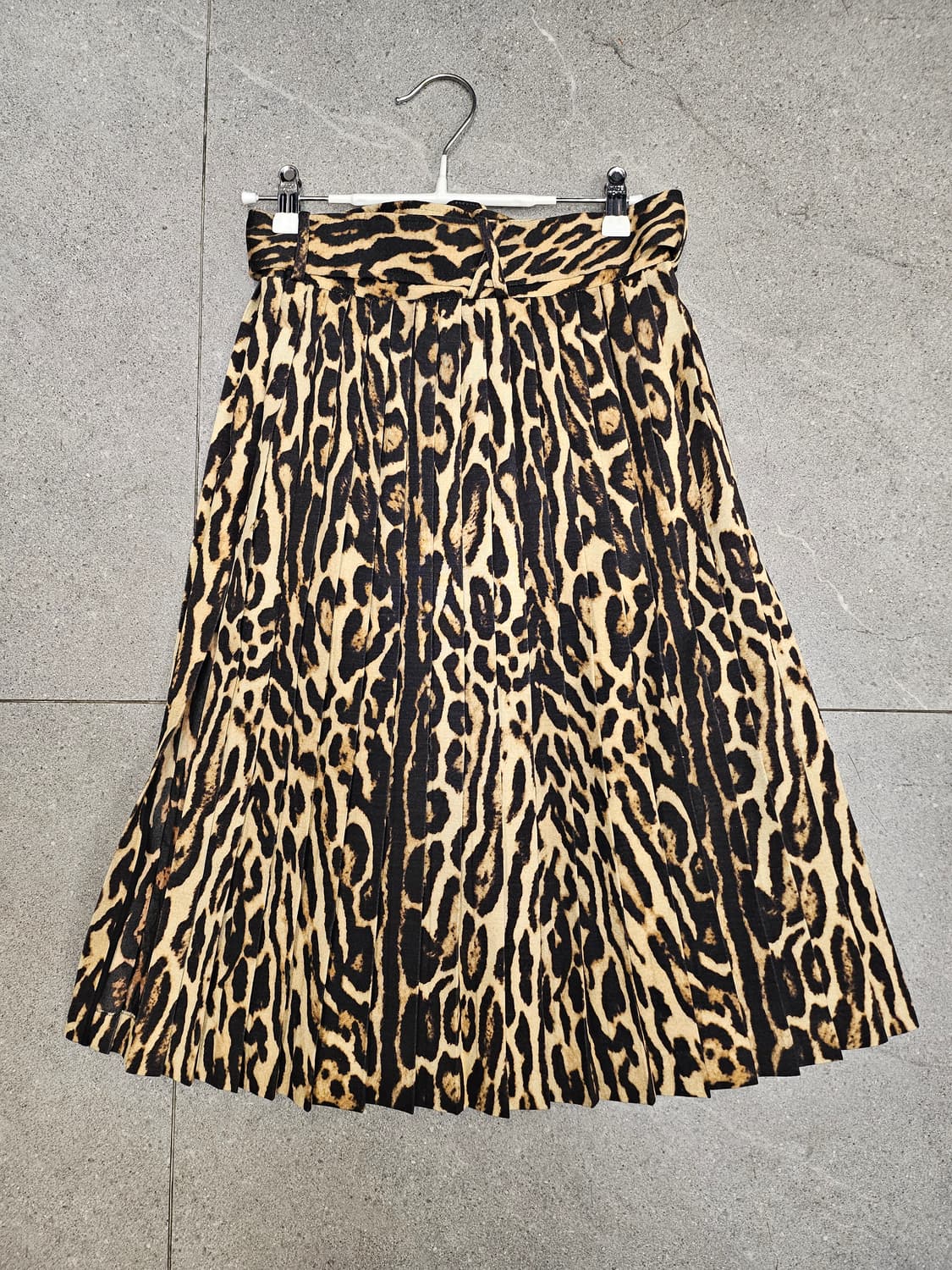 Burberry 버버리 레오파드 프린트 플리츠 스커트 38 상품이미지5