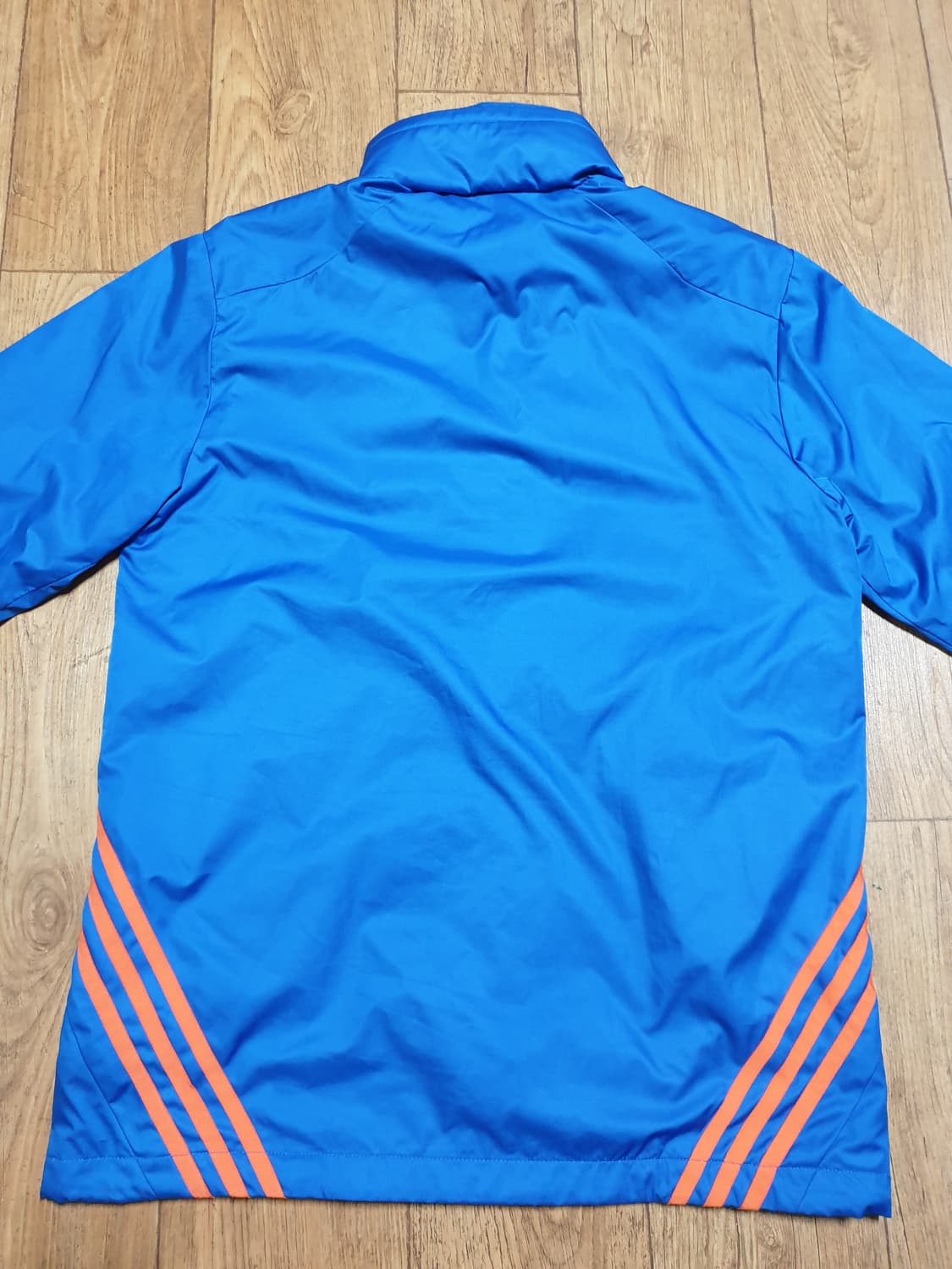 1189 아디다스 운동복 바람막이 95 사이즈입니다 상품이미지5