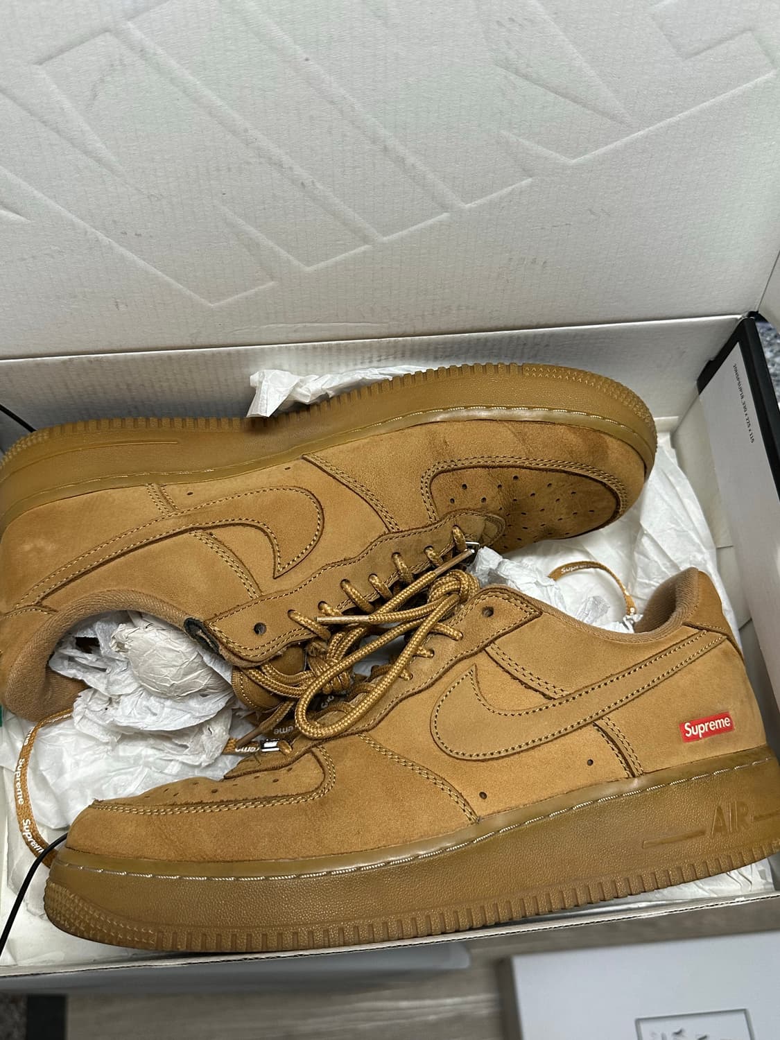 275 나이키 슈프림 에어포스원 된장 플렉스 상품이미지1
