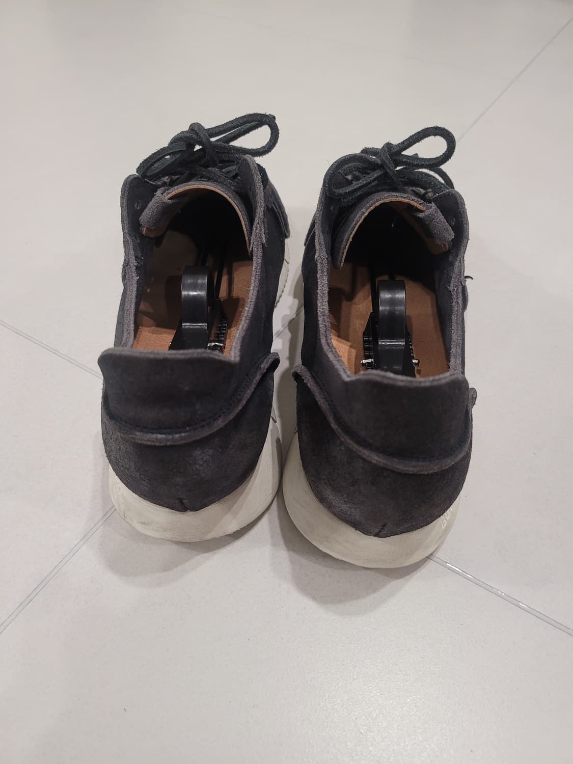 41/블랙  시간이 흐를수록 깊어지는 멋, 부테로 카레라 스웨이드 상품이미지5