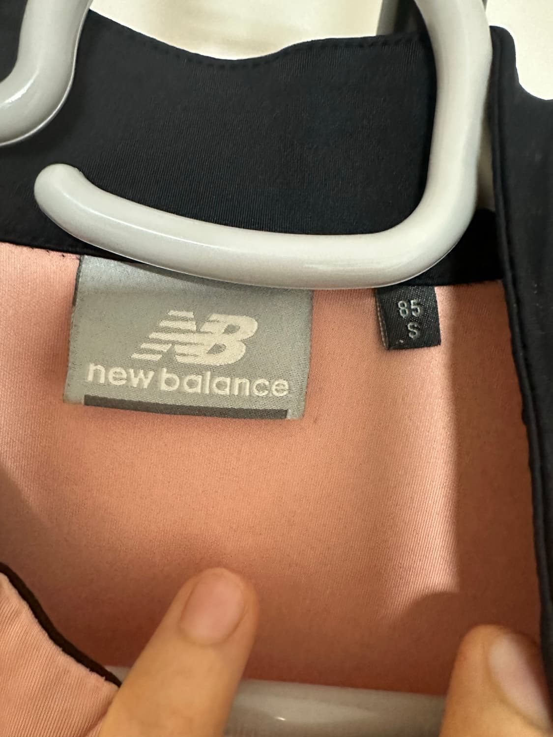 뉴발란스 여성 어반트랙 트레이닝 집업+레깅스 -S사이즈 상품이미지9