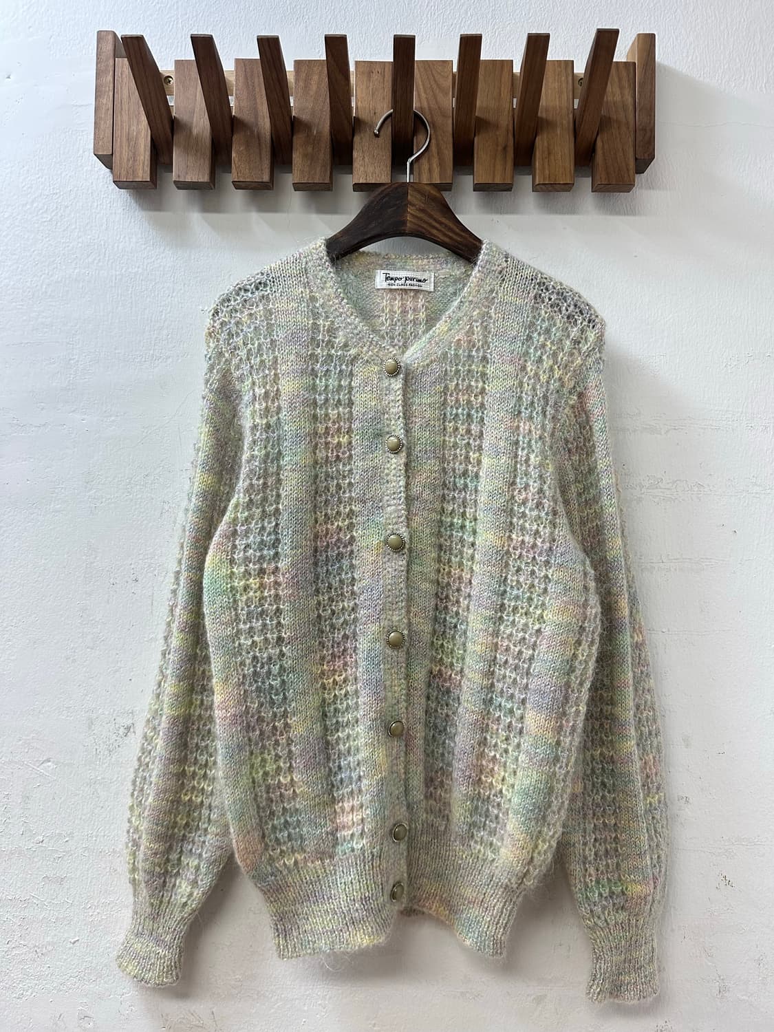 일본빈티지 파스텔 멀티컬 울 혼방  모헤어 텍스쳐 니트 골드버튼 가디건 상품이미지1