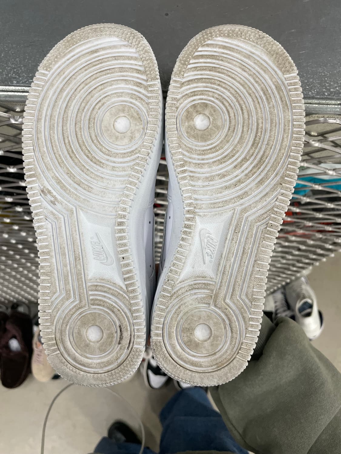 나이키 에어포스1 트리플 화이트 235 (gr-4373) 상품이미지6