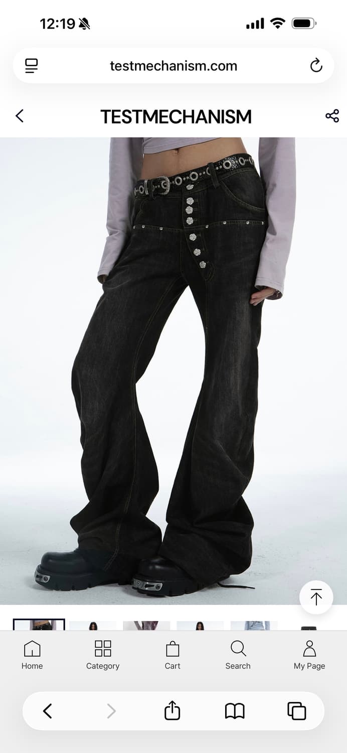 더블펀치 플라워버튼 다크 그레이 데님 팬츠 상품이미지1