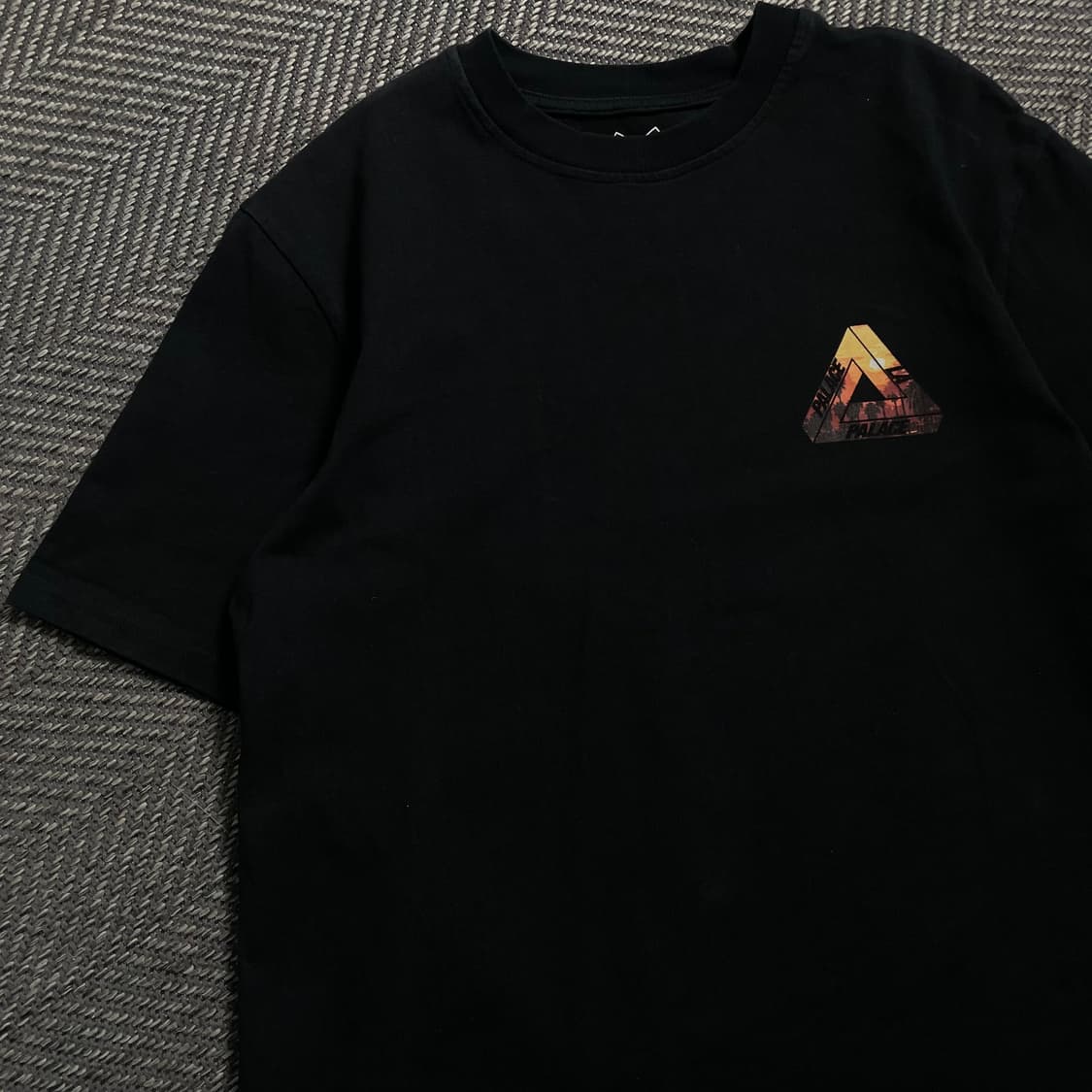 팔라스 트라이 빅로고 반팔 티셔츠 블랙 y 4582 상품이미지5