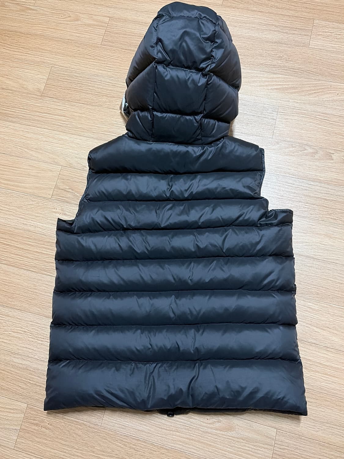 몽클레어 후드 조끼패딩 상품이미지2