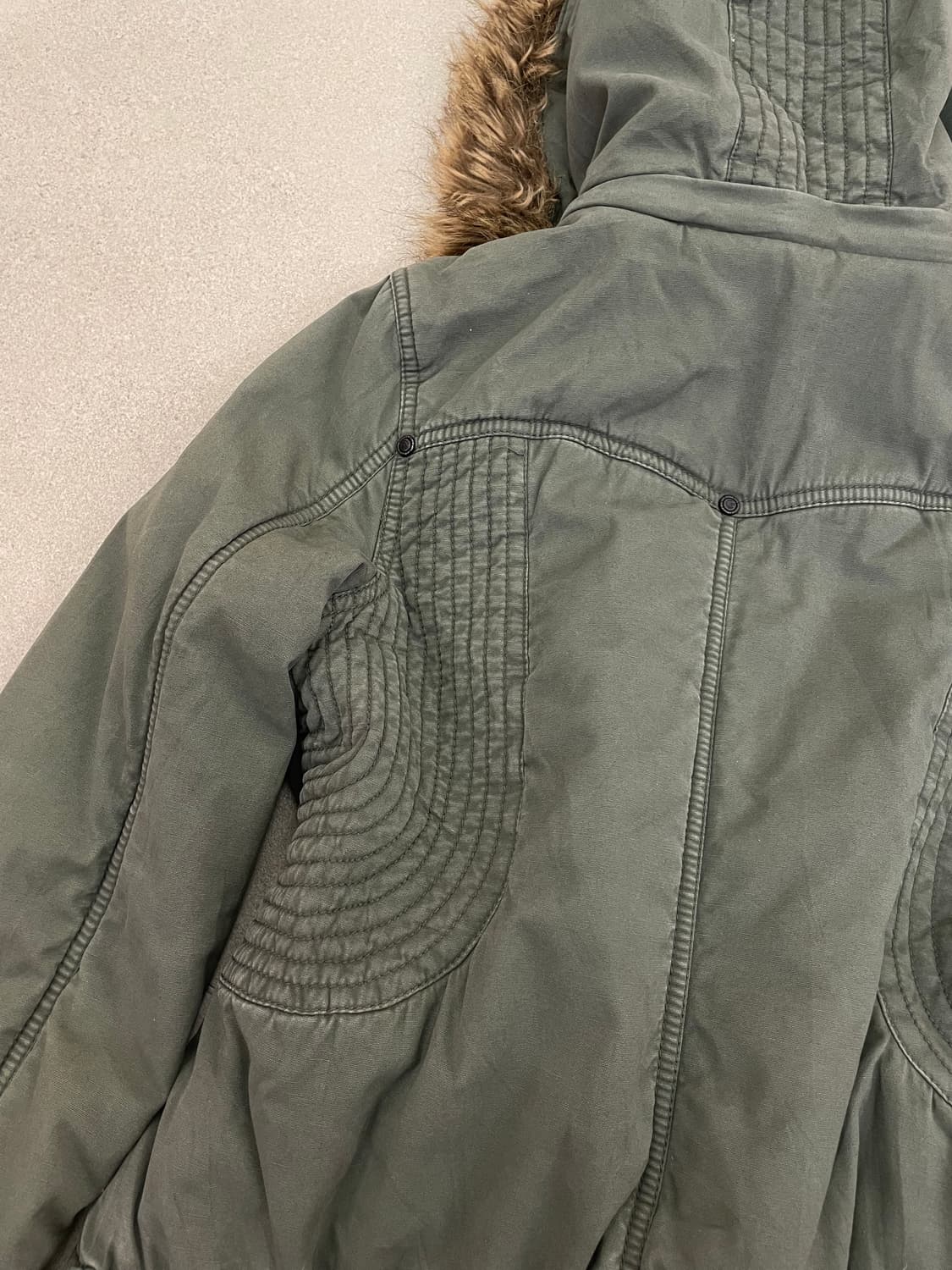 카키 y2k 퍼 야상  상품이미지8