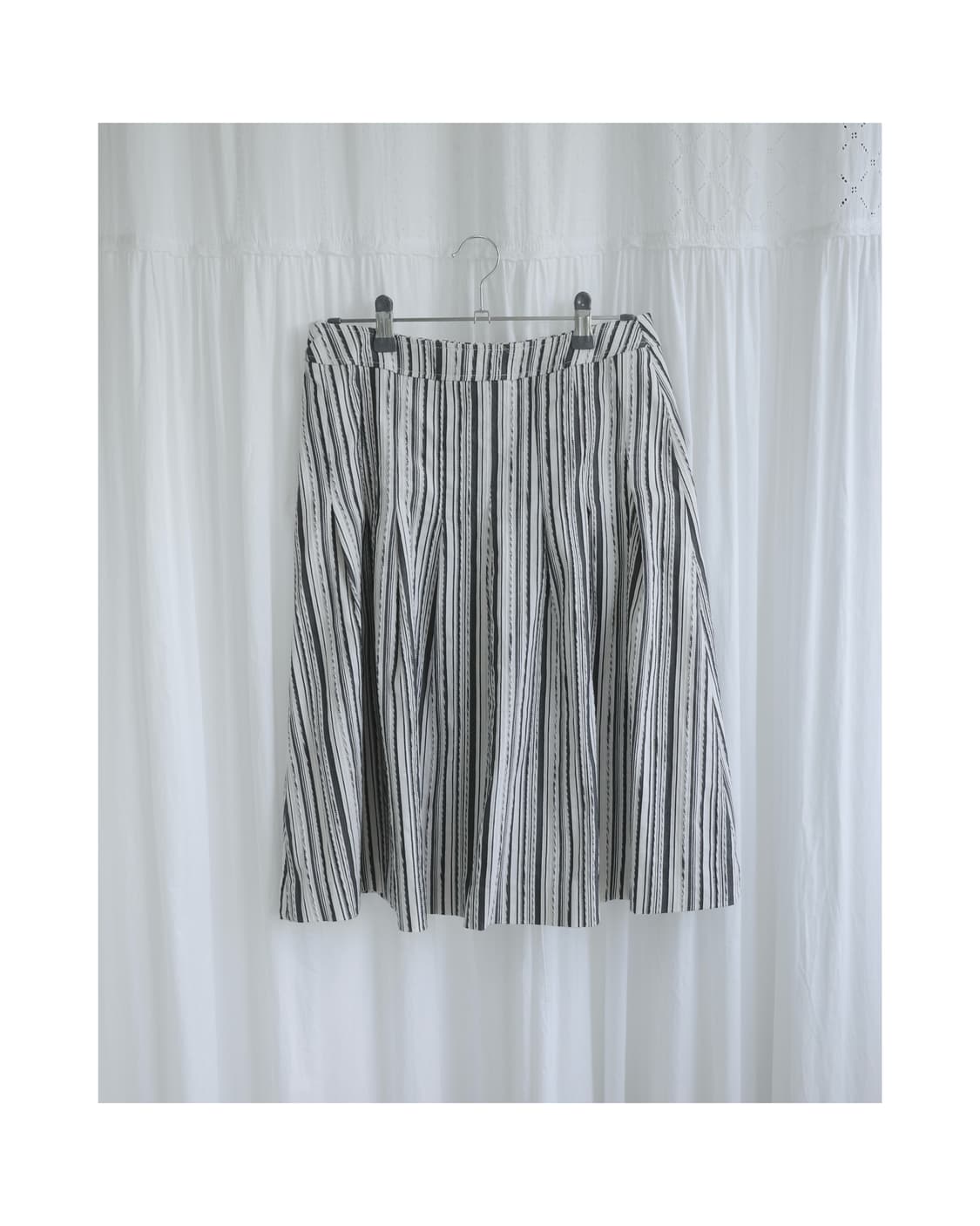 Stripe flare skirt 상품이미지1