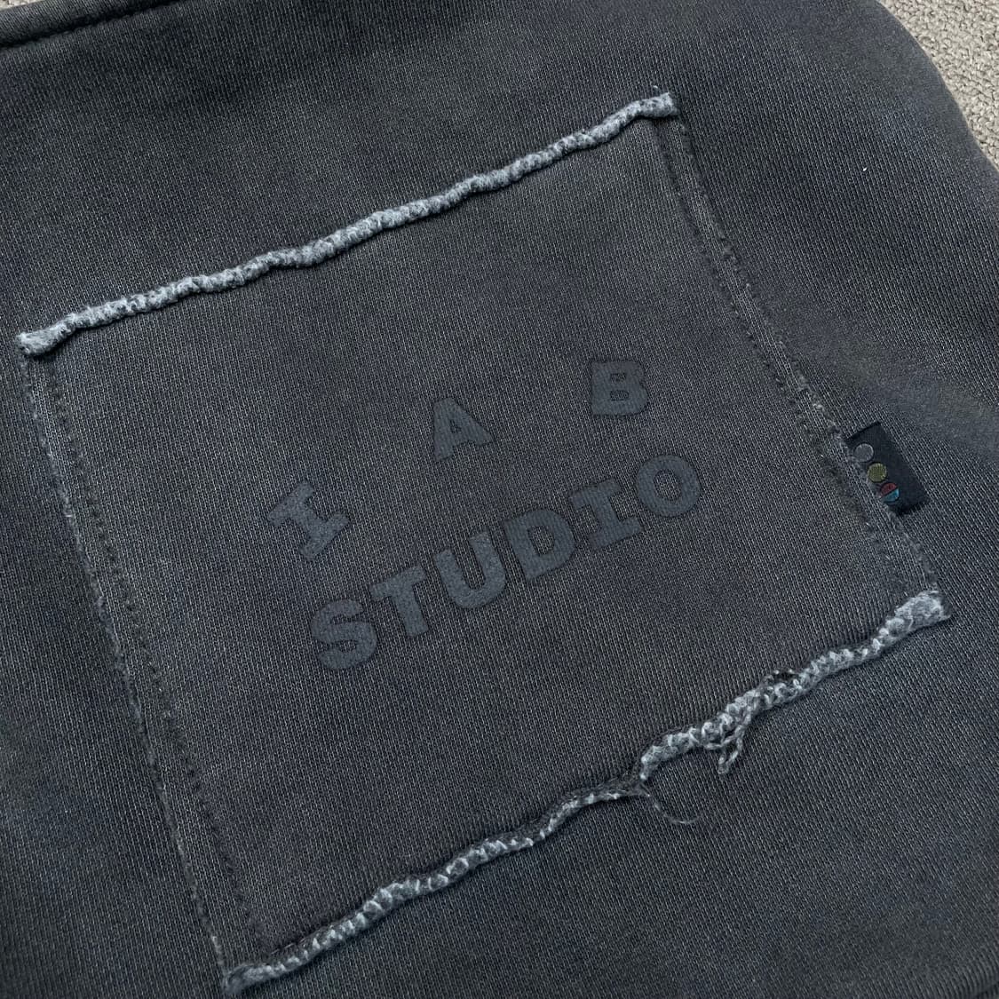 IAB studio 아이앱스튜디오 피그먼트 미니백  상품이미지2