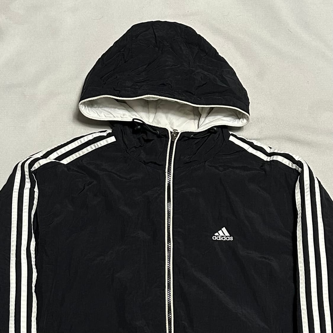 95 아디다스 블랙 나일론 후드 점퍼 상품이미지1