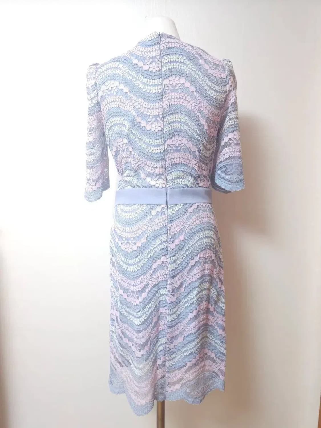 오로라 펀칭레이스 미디움원피스 상품이미지6