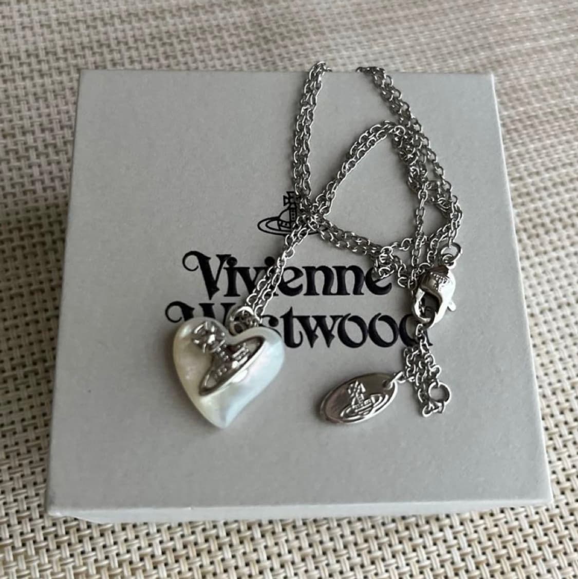 비비안웨스트우드 아카이브 orb 하트 원석 팬던트 목걸이 상품이미지1