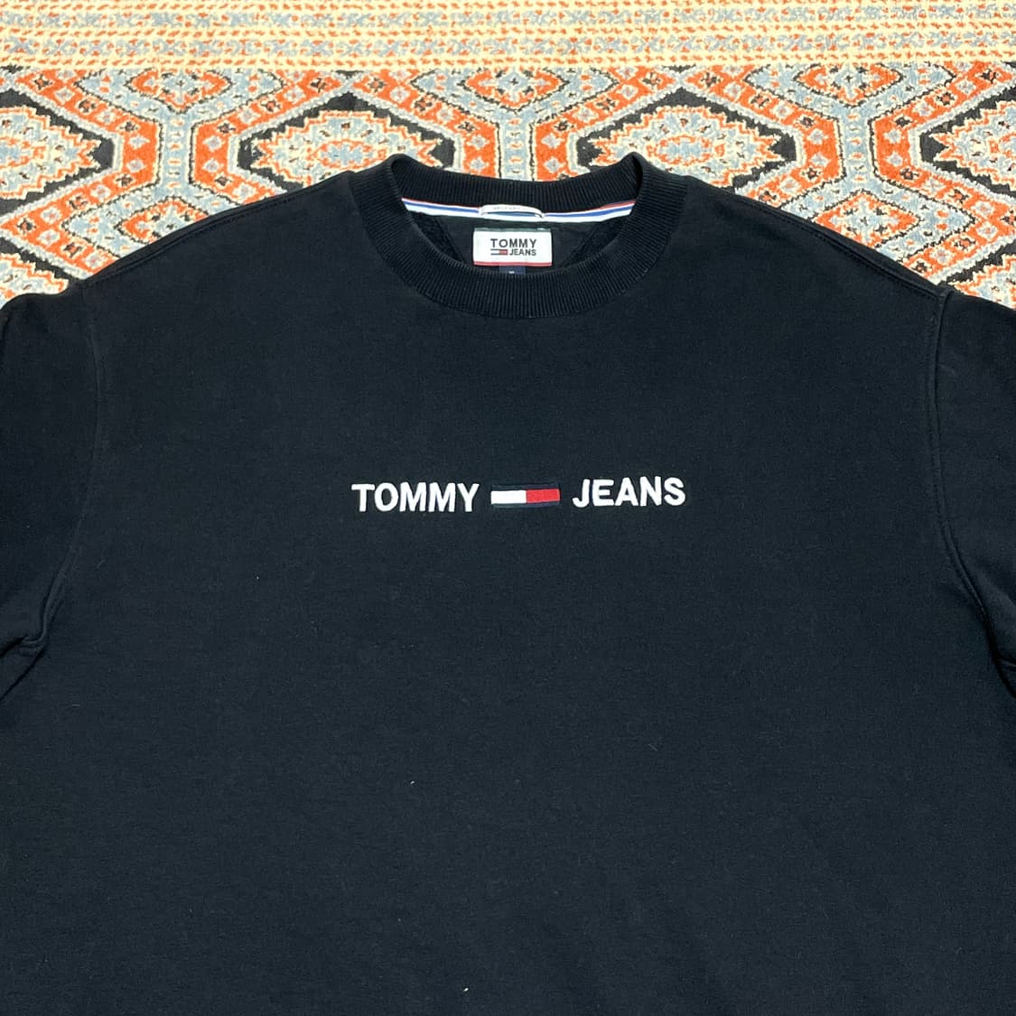 타미진스 스펠로고 블랙 기모 맨투맨 남성XL 상품이미지2