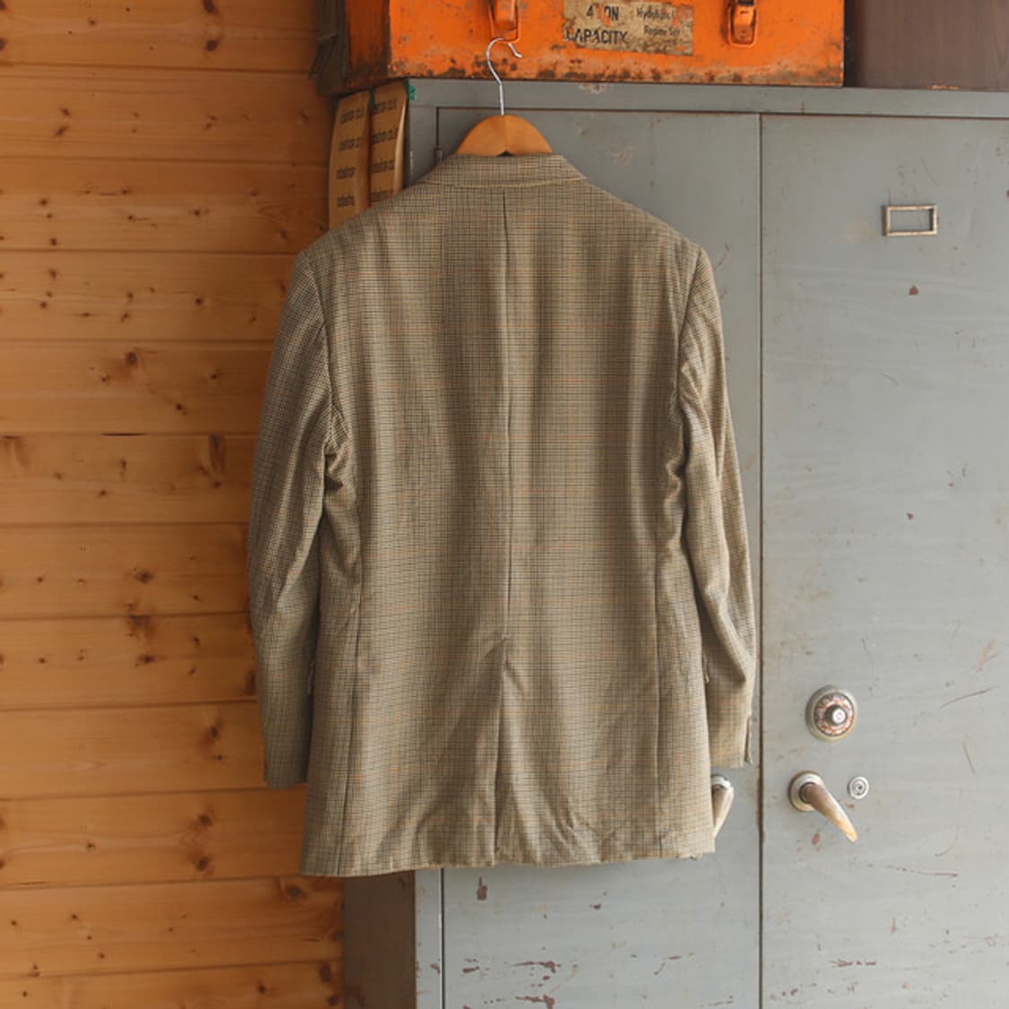 (착용컷) 브룩스 브라더스 체크 블레이져 (남성용 38 상품이미지3