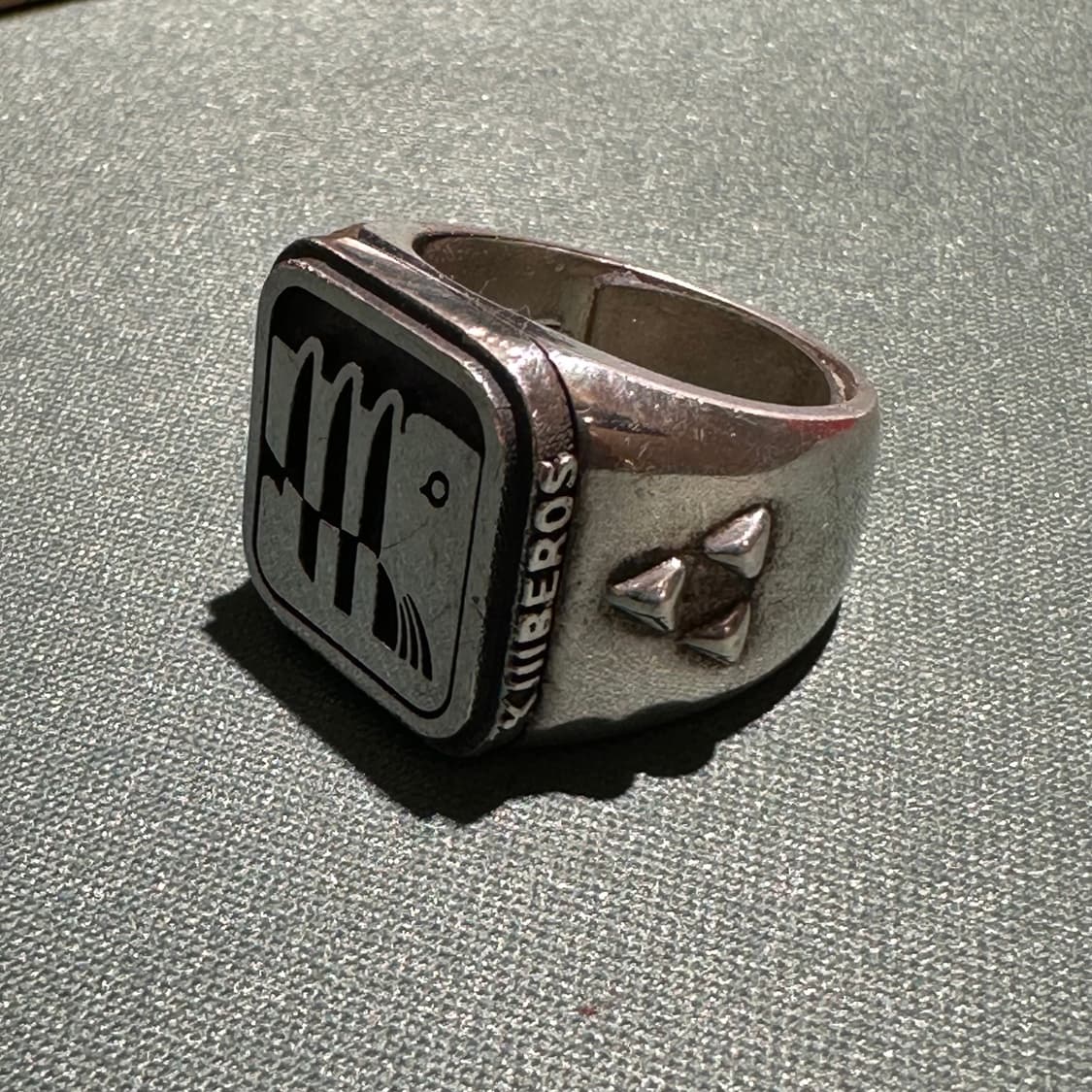 킹크로치 킬베로스 반지 12호 판매합니다 상품이미지2