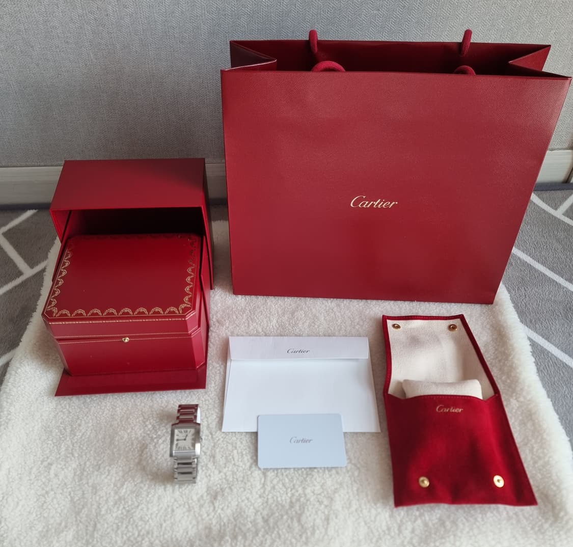 [까르띠에 풀세트] 신형 탱크 프랑세즈 스틸 MM 쿼츠 시계 25년형 상품이미지9