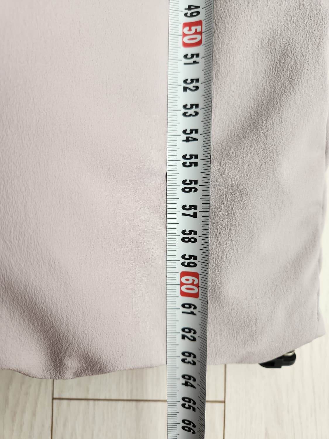 새상품급)지오지아 클라우드 푸퍼 그레이 숏패딩 사이즈100

새상품급 햇 상품이미지4