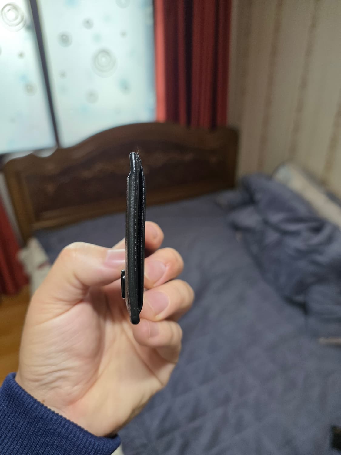 (정품) 발렌티노 가라바니 V로고 카드지갑/남녀공용/검정/개인/팝니다. 상품이미지7