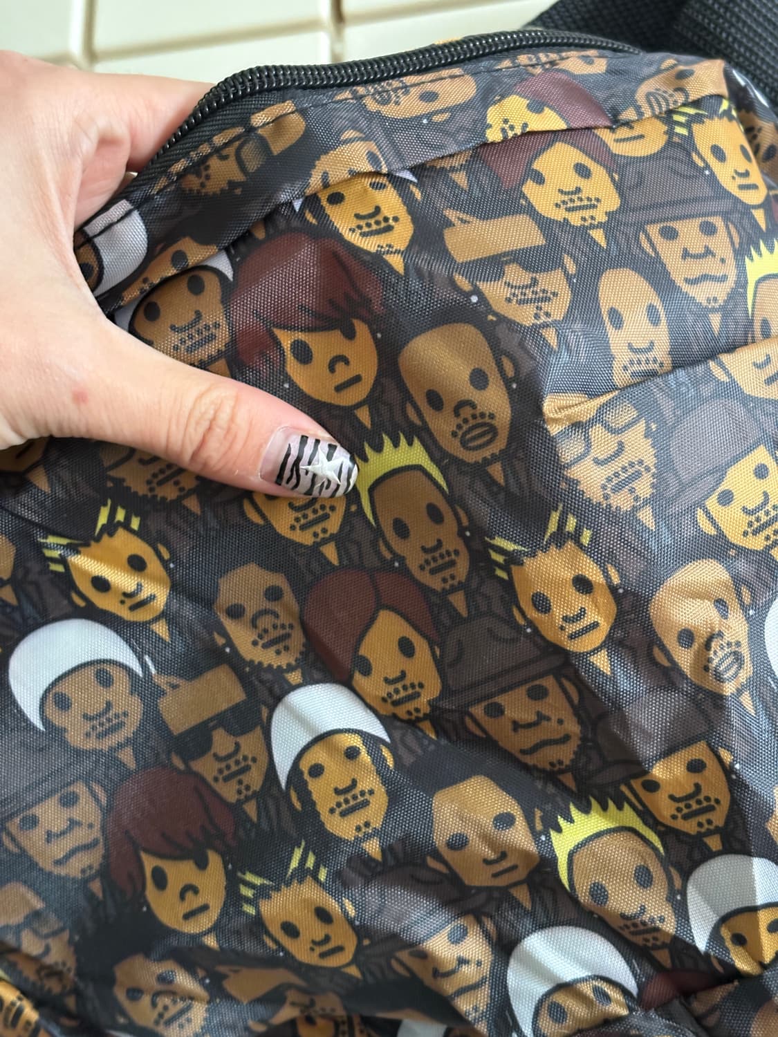 베이프x exile 콜라보 백 상품이미지8