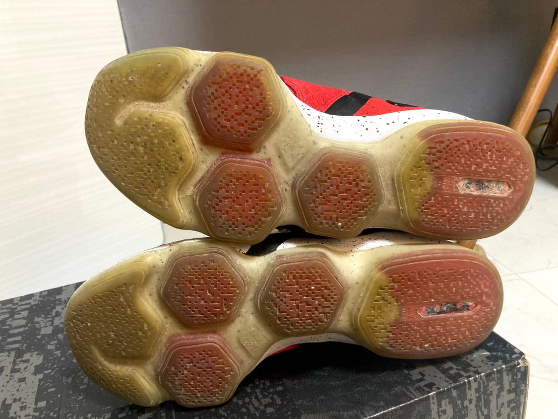 나이키 줌 르브론 14 ep 유니버시티 레드 농구화 280-285 상품이미지6