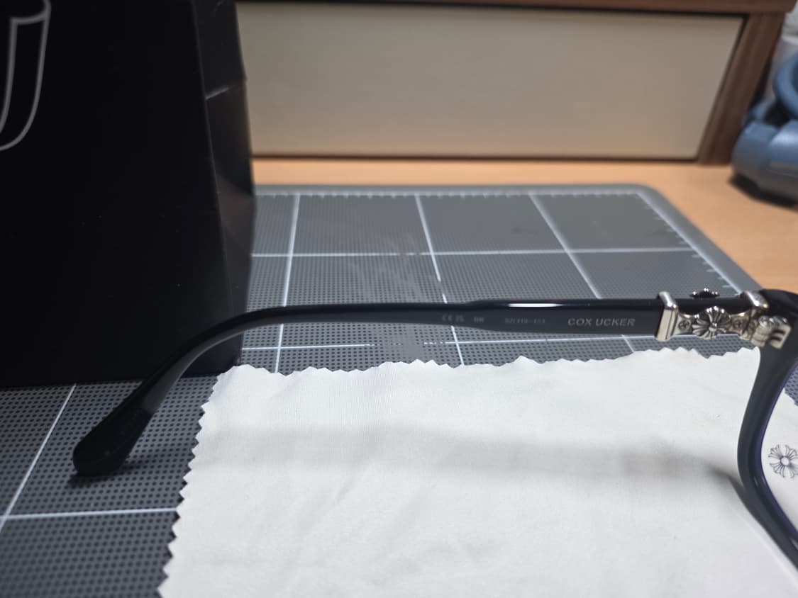 크롬하츠 콕스어커 블랙 실버 (오사카 24년 7월 구매) 상품이미지4