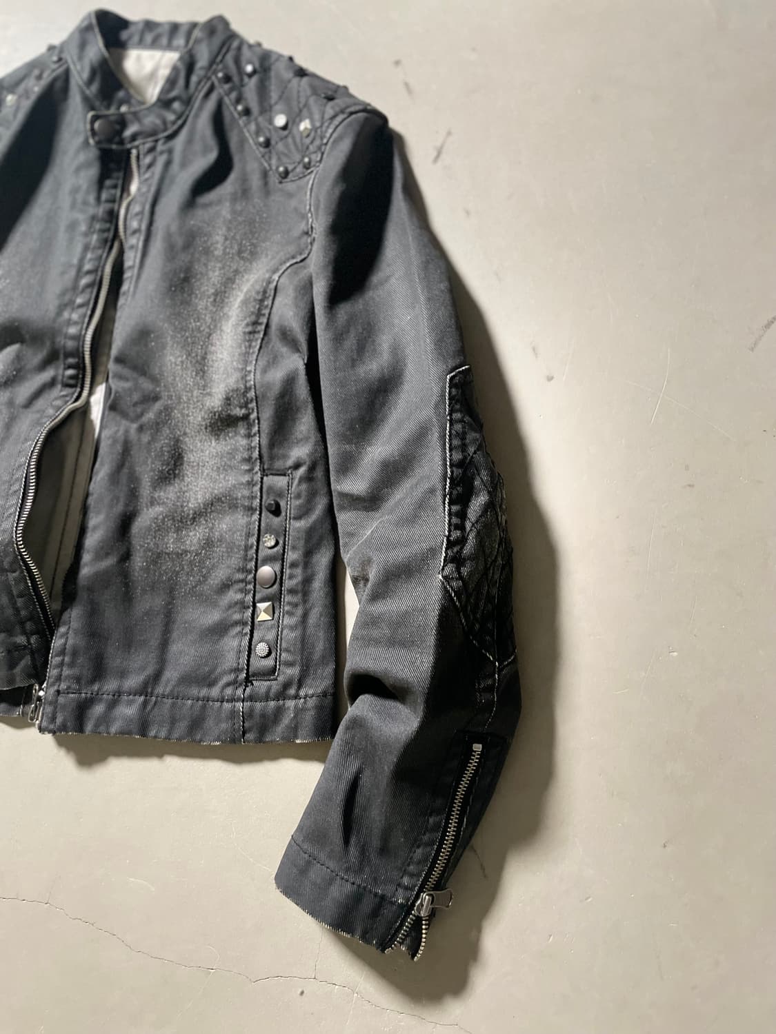 BUONA GIORNATA Studded Black Denim Jacke 상품이미지3