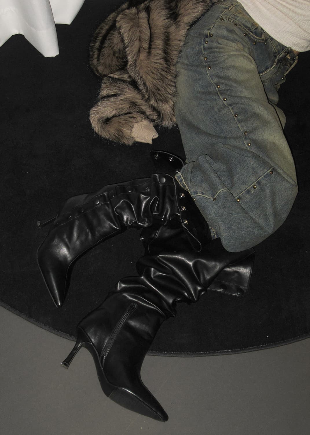 티릿 스냅버튼 스틸레토 레더부츠힐 245 상품이미지1