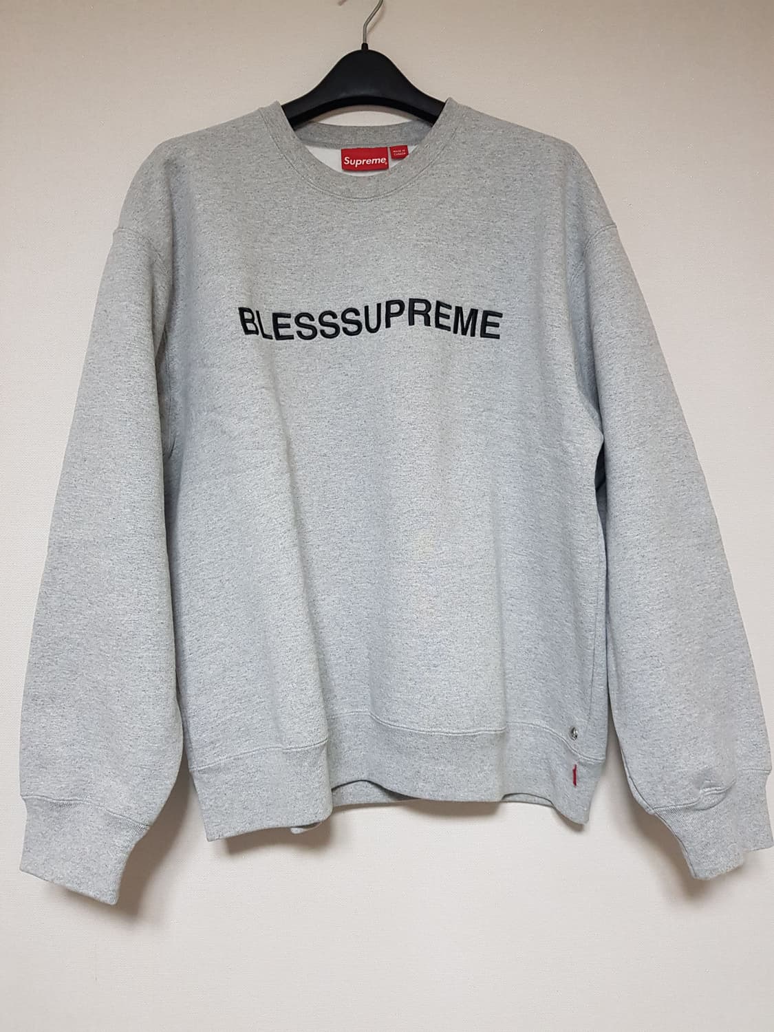 슈프림 블레스 맨투맨 티셔츠 그레이 23FW 상품이미지2