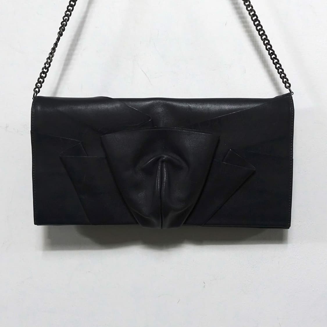 KUHO 구호 드레이프 레더 클러치 체인 숄더백 상품이미지5