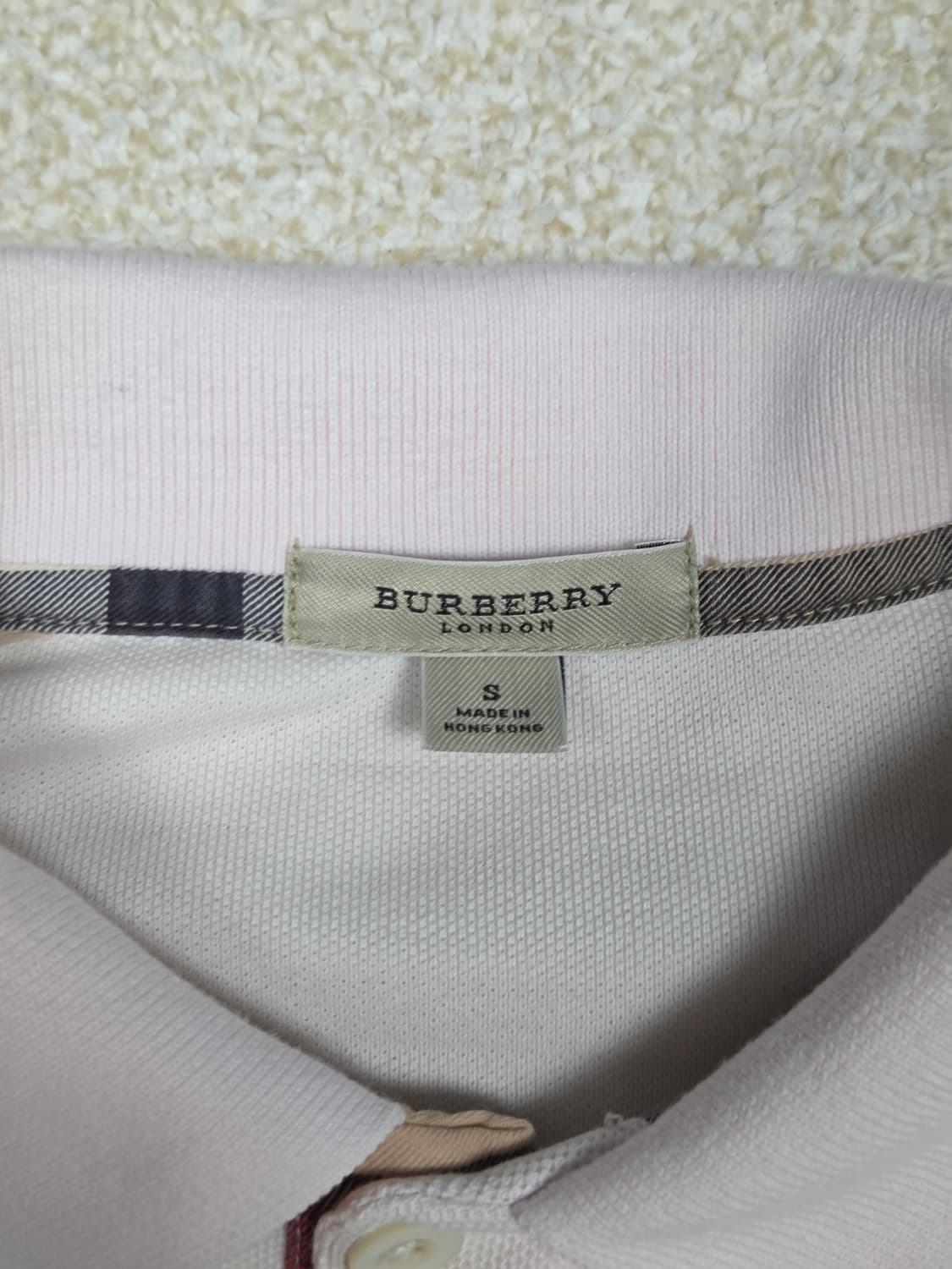 [버버리] 런던 기사 자수 피케 반팔 폴로 셔츠 | S00131 상품이미지3