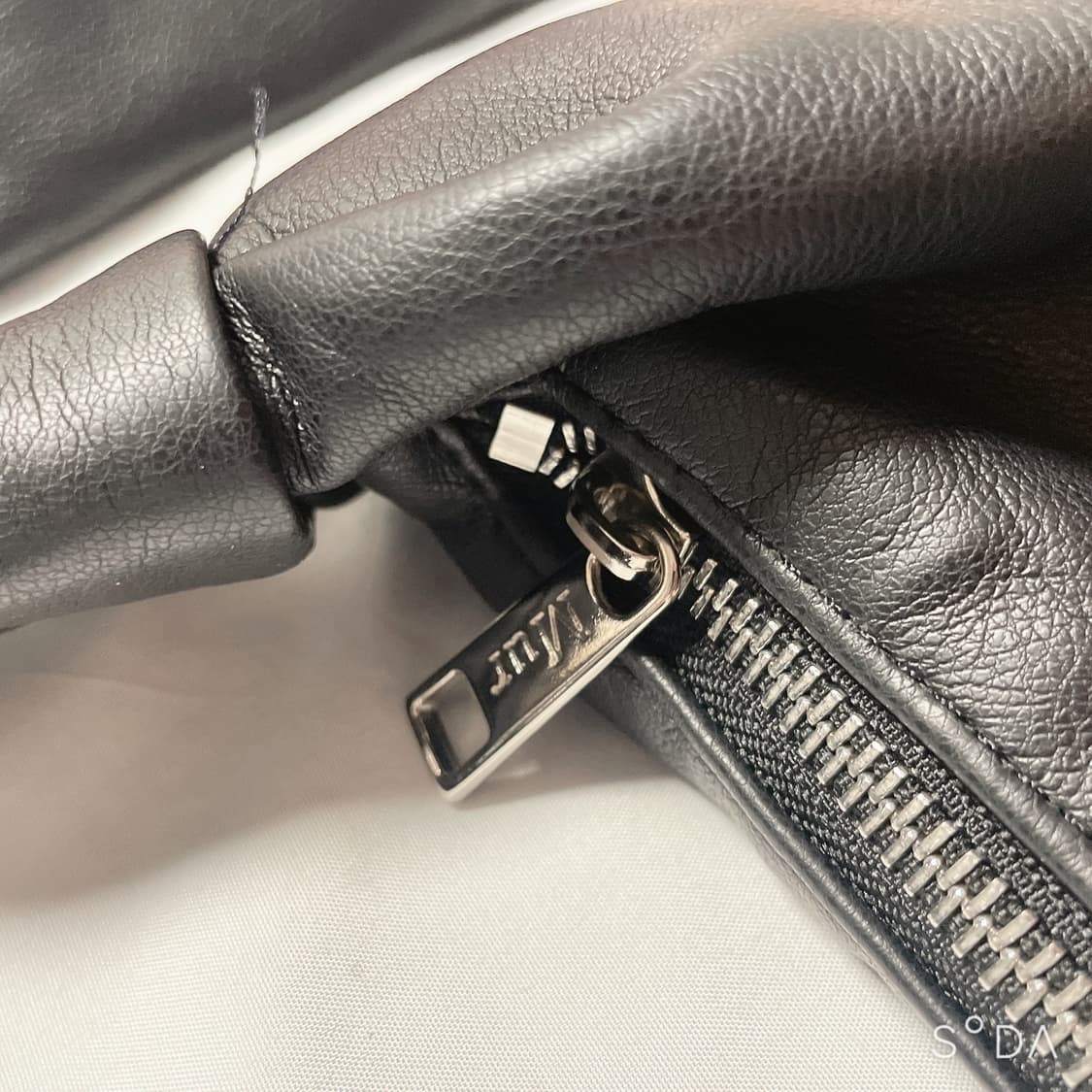 무르 mur 가죽 호보백 상품이미지6